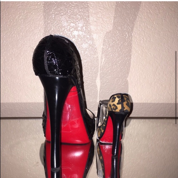 👠New! Beautiful wine holde With wine topper and shooter holder 3 pieces 👠 - Picture 4 of 6